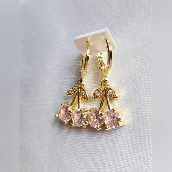 Pretty Bird Jewelry Jewelry - Pretty Bird Gold and Pink Cherry Earrings